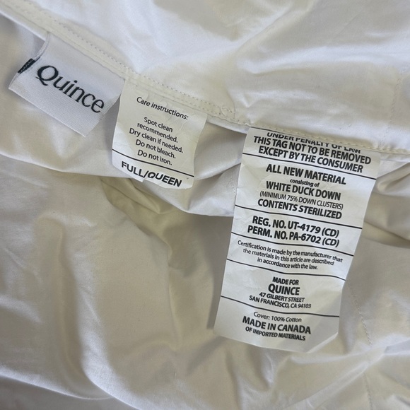 Quince Lightweight Luxe Goose Down Comforter - Picture 3 of 7